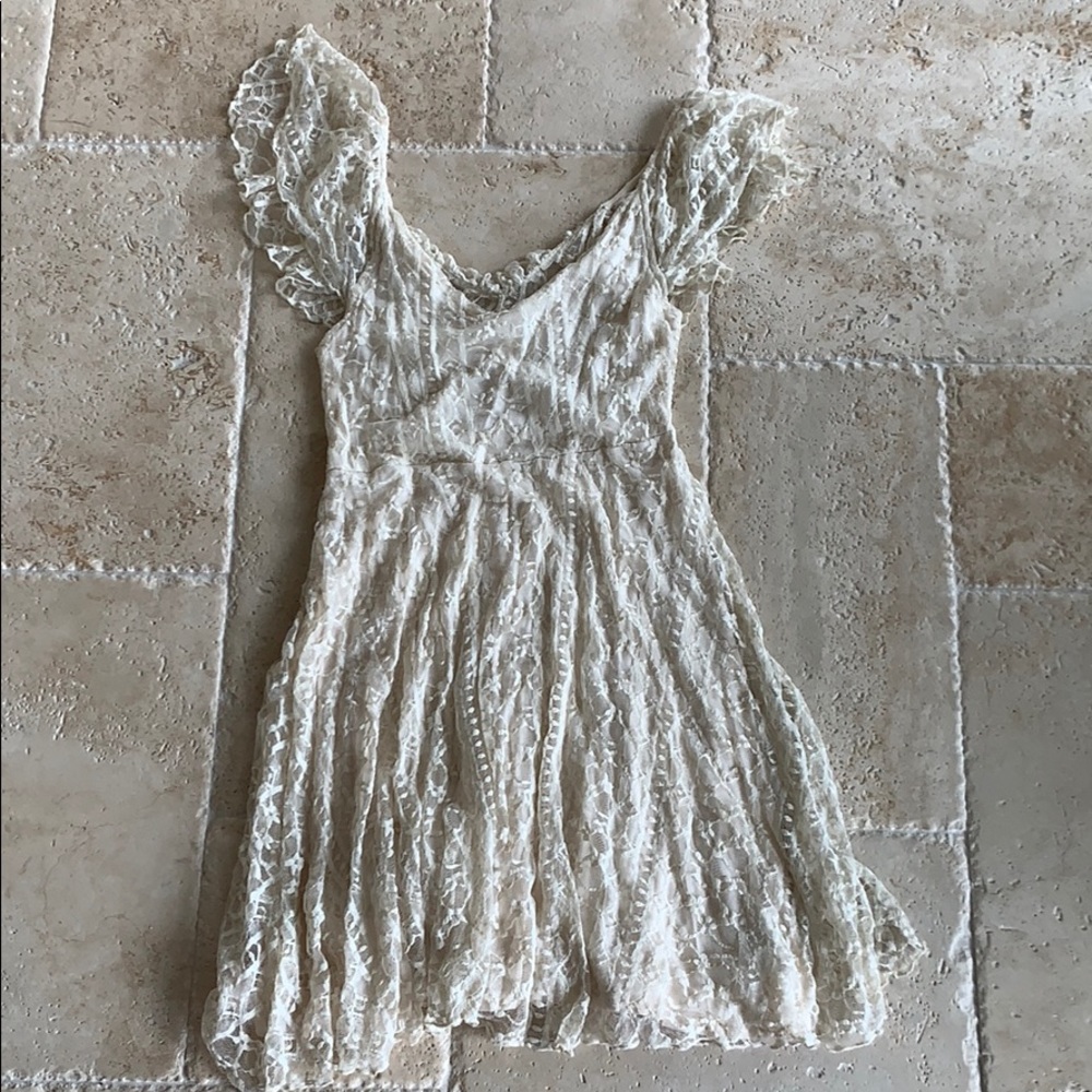 Cream Urban Outfitters Lace Dress - Picture 2 of 2